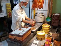 -松沪名灶·豆浆鱼头·新上海菜(飞航吾悦广场店)