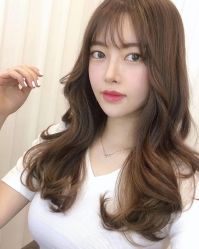 -AYO SALON