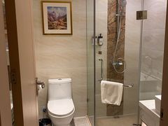 -维也纳酒店(广州京溪南方医院同和地铁站店)