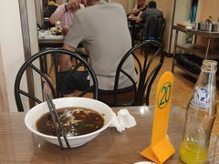 -清真吴记门钉肉饼·喜多利