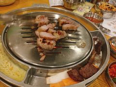 刀削五花肉-姜虎东白丁烤肉(深圳湾后海汇店)