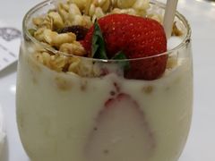 -丽莎沙拉轻食餐厅(国贸店)