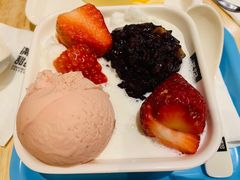 雪山草莓-满记甜品(苏州中心店)