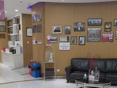 -雅悦齿科(顾村公园店)