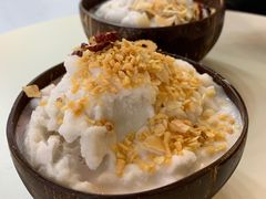 -津椰本·海南正宗椰奶清补凉(店一店)