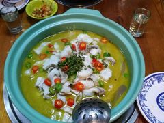 -重庆鸡公煲·青锅花椒鱼(牡丹江路店)