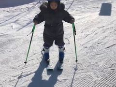 -荣盛康旅野三坡滑雪场