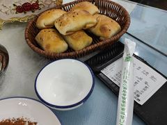 -马尔龙新疆饭店·清真(瑞景店)