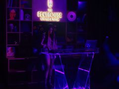 -The Penthouse酒吧