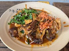 -方铲铲·成都板凳面(滨江银泰店)