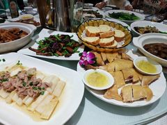 -大欢喜饭店(江怡路店)