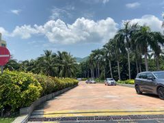 -三亚湾海居铂尔曼度假酒店