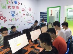 -童程童美·信息学竞赛·乐高机器人编程(长宁来福士校区)