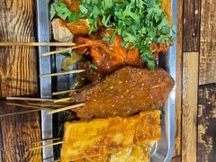 -吕奎小吃老兵臭豆腐