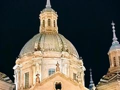 -皮拉尔圣母圣殿主教座堂