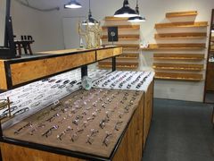 -罗伯特眼镜·蔡司官方授权(罗湖国贸店)