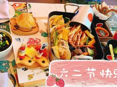 -水桶王国主题餐厅·聚会·生日派对·亲子活动·家庭套餐(亚龙湾希尔顿店)