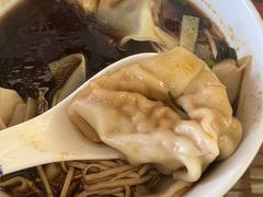 -笑来喜馄饨小笼工坊店(湖滨街店)