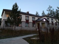 -喀纳斯鸿福生态度假酒店