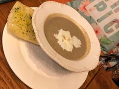 黑松露奶油蘑菇汤-Kitchen·Y洋厨房西餐厅(王府壹号店)