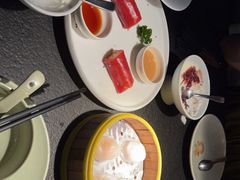 -蝴蝶里·粤菜·点心(滨江龙湖店)