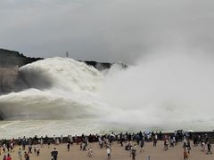 -黄河小浪底水利枢纽风景区