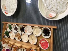 -双桥园·云南过桥米线(古城南门店)
