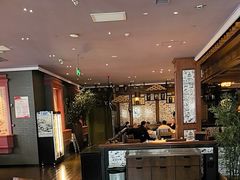 -八府香鸭·啫啫煲(华山路店)