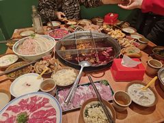 -周小明火锅(黑金冠社区店)