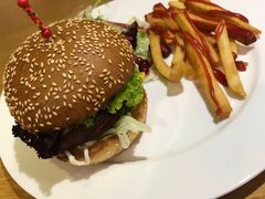 -LUCCA卢卡西班牙海鲜饭(远洋广场店)