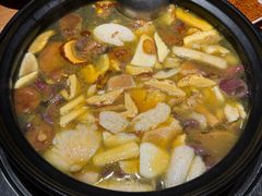 -一朵菌·野生菌探索家火锅(南亚店)