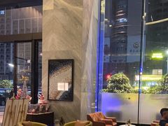 -深圳温德姆至尊酒店·大堂吧·户外花园