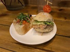 -塔拉苏咖啡(中信丹阳花园店)