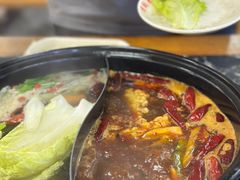 -灌县老妈砂锅串串香(万科红生活广场店)