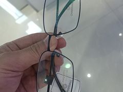 -提一眼镜·蔡司·依视路(小寨店)