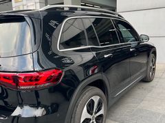 -奔驰上海利星(七宝店)