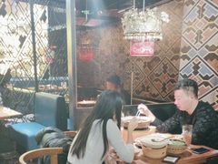 -吃饭皇帝大土家民族菜(正大广场店)