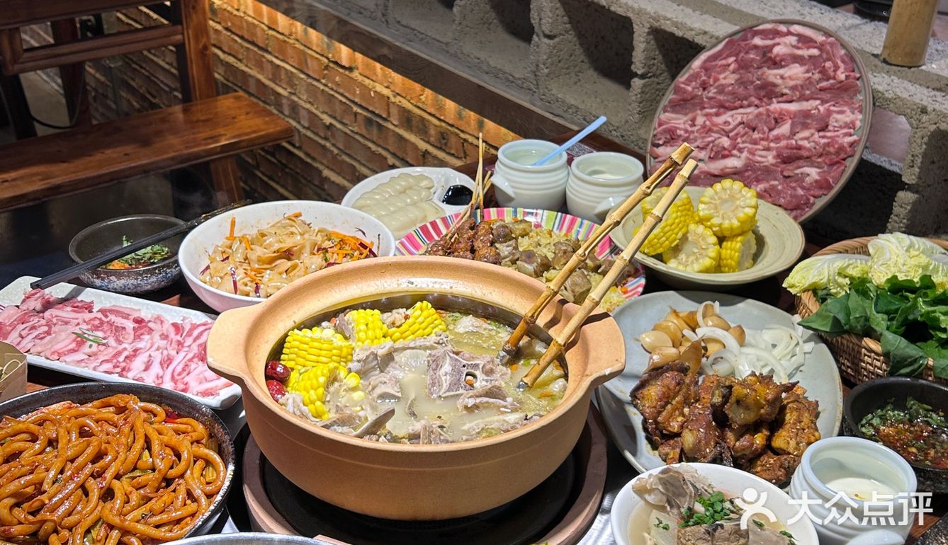 谁说非要去西北才有好吃的🐑羊肉火锅！