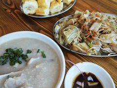 -洲心明记烧肉大粥(总店)