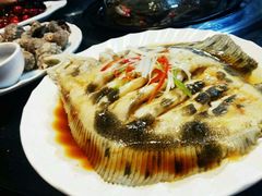 -睿柏云酒店-餐厅