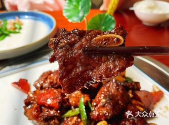 黑椒牛仔骨 鲜嫩多汁 好吃到停不下来