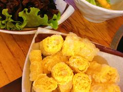 -毛辣果·贵州红酸汤牛肉火锅(西单店)