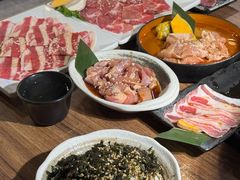 -山居屋炭火烧肉(厚街万达店)