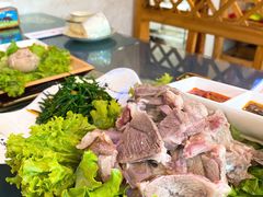 手扒肉-牧人嘎查蒙餐(富强路店)