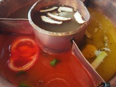 -滇釜火锅·能喝汤的火锅(车公庄店)