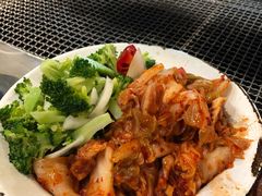 -马路牙子烧烤音乐酒馆(望京店)
