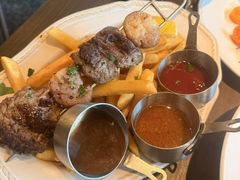 -小山日本料理(兴业太古汇店)