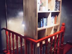 -HIGH FIVE哈福手工汉堡(桂林路店)