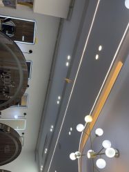 -摩度造型·烫发染发接发