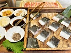 -围炉肉舍•炭烤活鳗•丹东海鲜烤肉(步行街店)